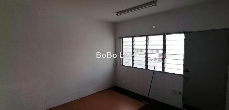 Semi-Detached House for Sale in Taman Overseas Union (Taman Oug), Jalan Klang Lama (Old Klang Road) by BoBo Lee - iProperty.com.my