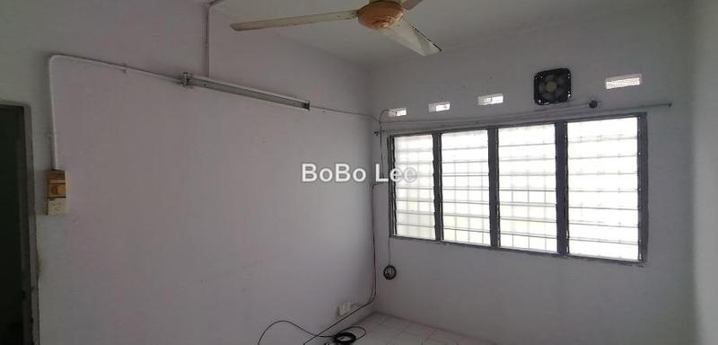 Semi-Detached House for Sale in Taman Overseas Union (Taman Oug), Jalan Klang Lama (Old Klang Road) by BoBo Lee - iProperty.com.my