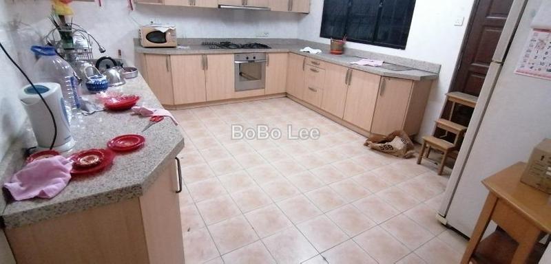 Bungalow House for Sale in Taman Overseas Union (Taman Oug), Jalan Klang Lama (Old Klang Road) by BoBo Lee - iProperty.com.my