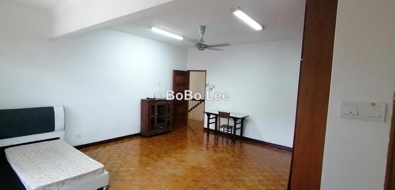 Semi-Detached House for Sale in Taman Overseas Union (Taman Oug), Jalan Klang Lama (Old Klang Road) by BoBo Lee - iProperty.com.my