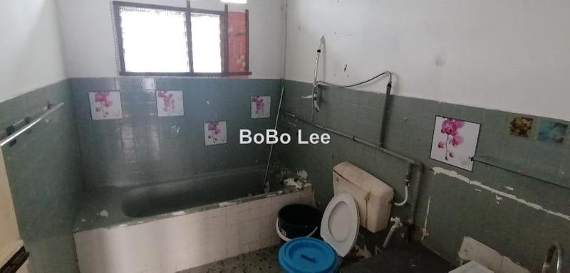 Semi-Detached House for Sale in Taman Overseas Union (Taman Oug), Jalan Klang Lama (Old Klang Road) by BoBo Lee - iProperty.com.my