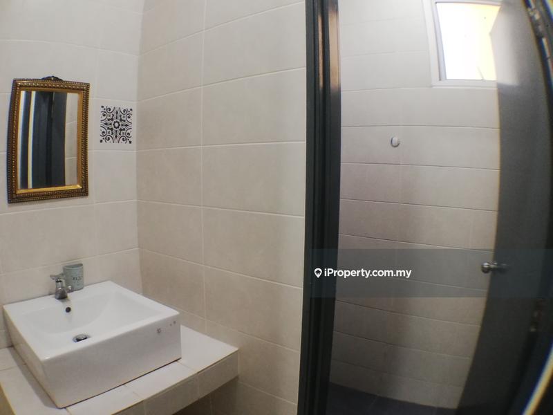 Service Residence for Sale in Mesahill by Jemmy Rohani - iProperty.com.my