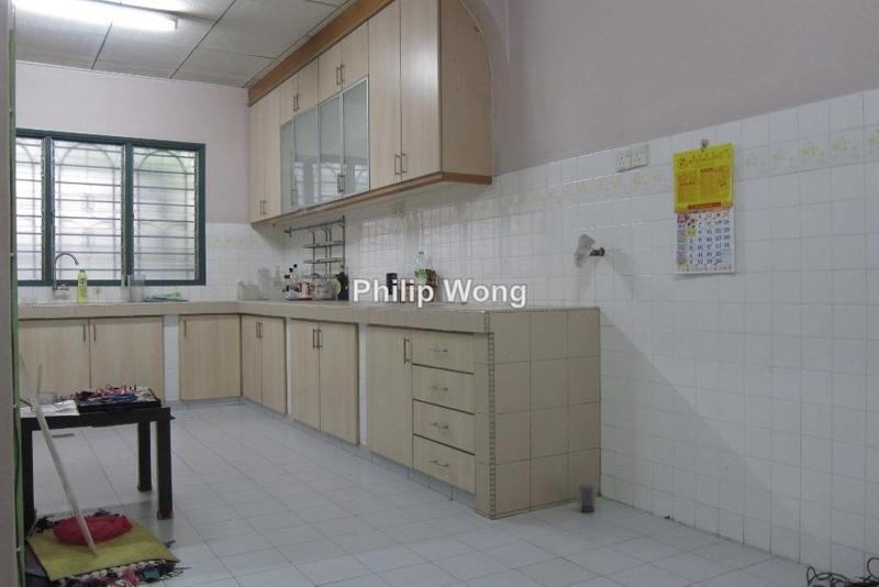 Rumah Teres 2-Tingkat untuk Dijual di Taman Bukit Serdang, Seri Kembangan oleh Philip Wong - iProperty.com.my