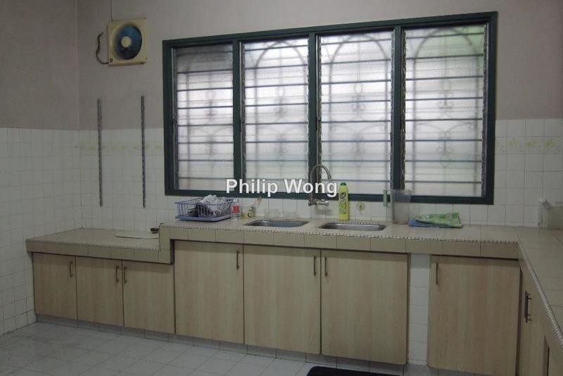 Rumah Teres 2-Tingkat untuk Dijual di Taman Bukit Serdang, Seri Kembangan oleh Philip Wong - iProperty.com.my