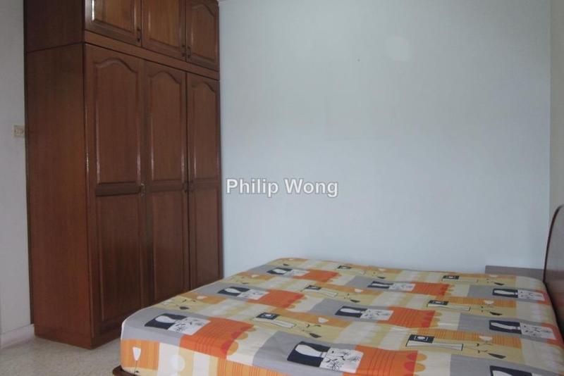 Rumah Teres 2-Tingkat untuk Dijual di Taman Bukit Serdang, Seri Kembangan oleh Philip Wong - iProperty.com.my