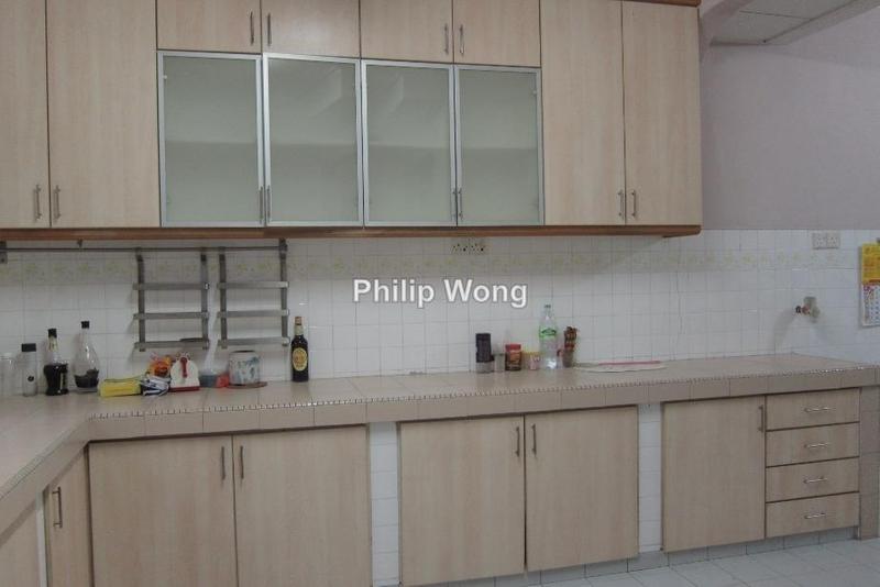 Rumah Teres 2-Tingkat untuk Dijual di Taman Bukit Serdang, Seri Kembangan oleh Philip Wong - iProperty.com.my