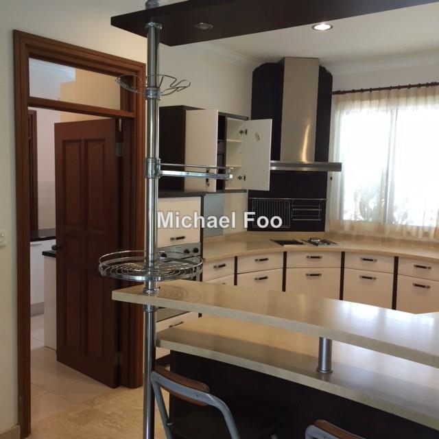 Banglo untuk Dijual di Serdang, Seri Kembangan oleh Michael Foo - iProperty.com.my