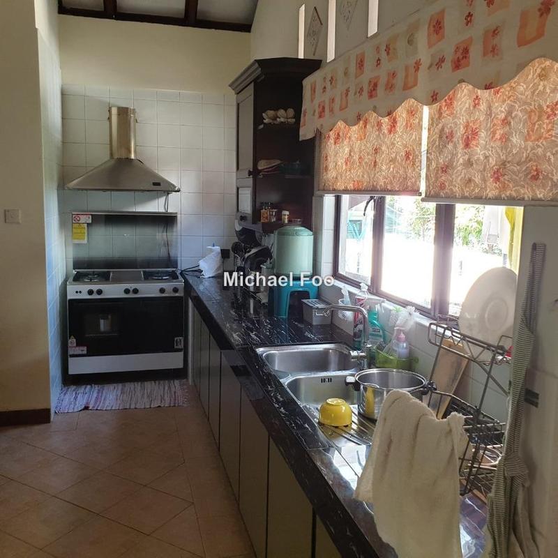 Banglo untuk Dijual di Serdang, Seri Kembangan oleh Michael Foo - iProperty.com.my