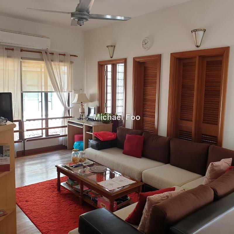 Banglo untuk Dijual di Serdang, Seri Kembangan oleh Michael Foo - iProperty.com.my