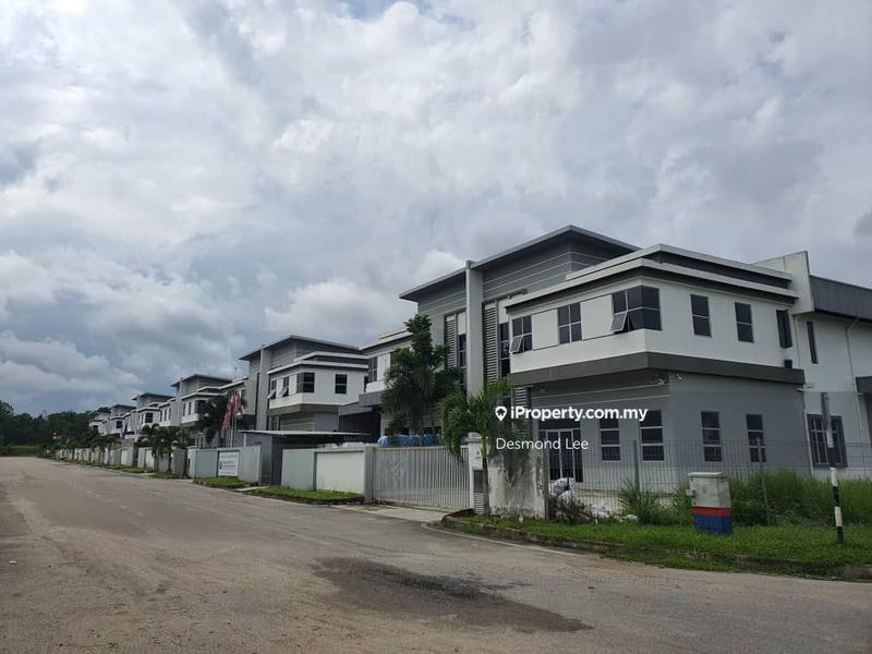 Detached Factory for Sale in Taman Desa Cemerlang, Ulu Tiram by Desmond Lee - iProperty.com.my