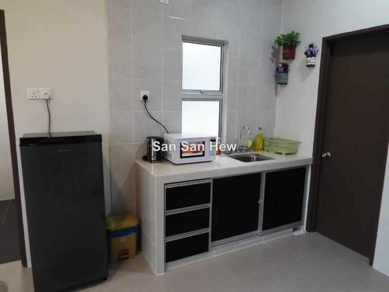 Service Residence for Sale in Parkview Service Apartment by San San Hew - iProperty.com.my