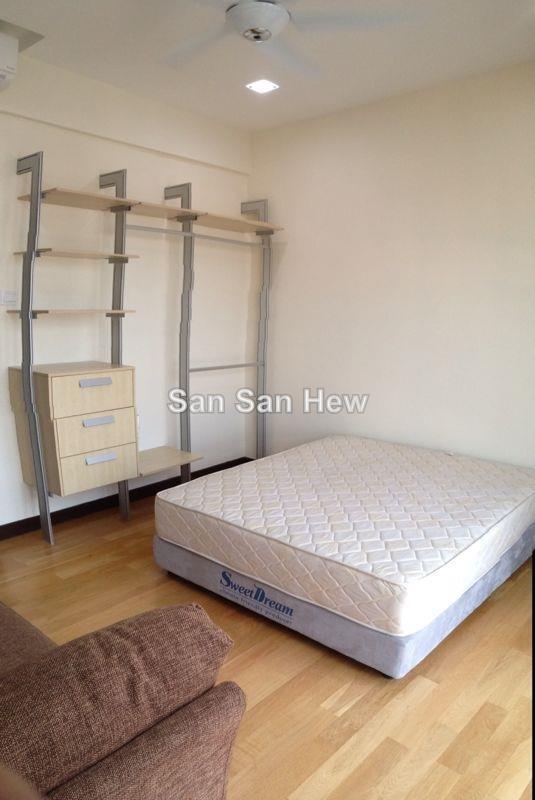 Residensi Servis untuk Dijual di Regalia Residence oleh San San Hew - iProperty.com.my
