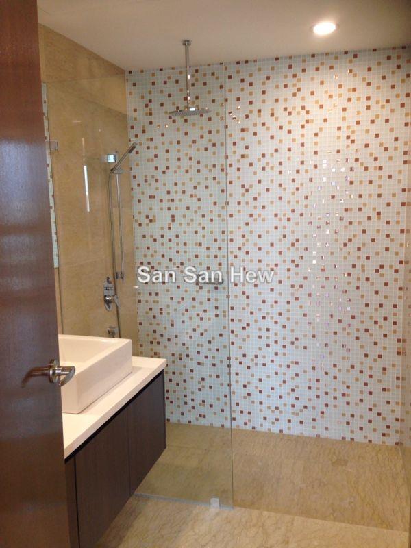 Residensi Servis untuk Dijual di Regalia Residence oleh San San Hew - iProperty.com.my