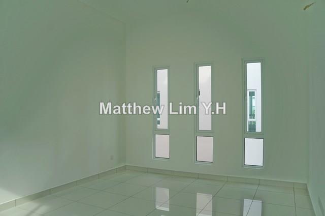 Bungalow House for Sale in Ambang Botanic, Klang by Matthew Lim Y.H - iProperty.com.my