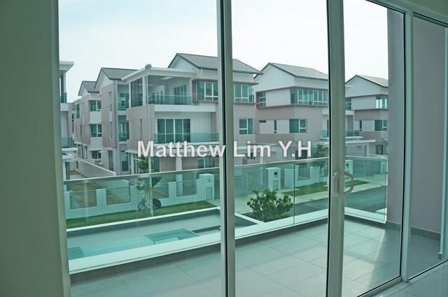 Bungalow House for Sale in Ambang Botanic, Klang by Matthew Lim Y.H - iProperty.com.my