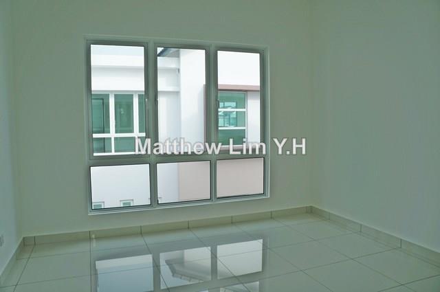 Bungalow House for Sale in Ambang Botanic, Klang by Matthew Lim Y.H - iProperty.com.my