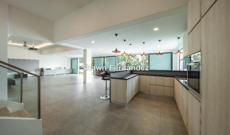 Self Contained Studio