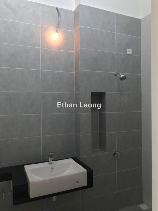 Rumah Berangkai 2 Tingkat untuk Dijual di Semenyih, Semenyih oleh Ethan Leong - iProperty.com.my