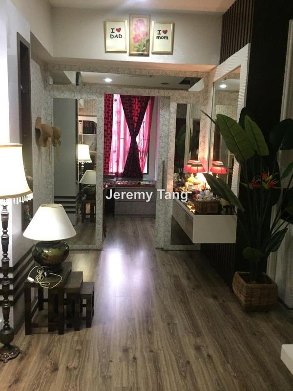 Semi-Detached House for Sale in Damansara Jaya, Petaling Jaya by Jeremy Tang - iProperty.com.my
