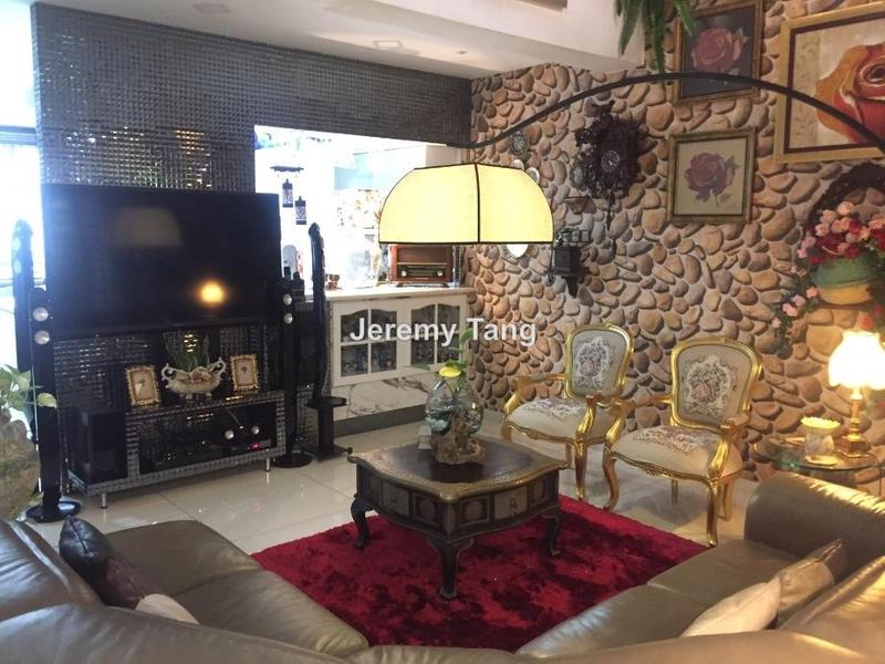 Semi-Detached House for Sale in Damansara Jaya, Petaling Jaya by Jeremy Tang - iProperty.com.my