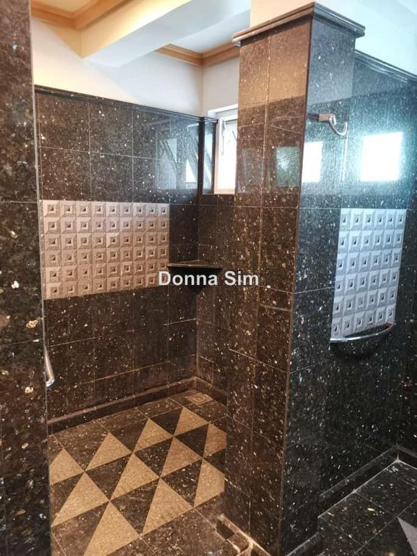 Bungalow House untuk Dijual di Taman Bukit Pantai, Bangsar oleh Donna Sim - iProperty.com.my