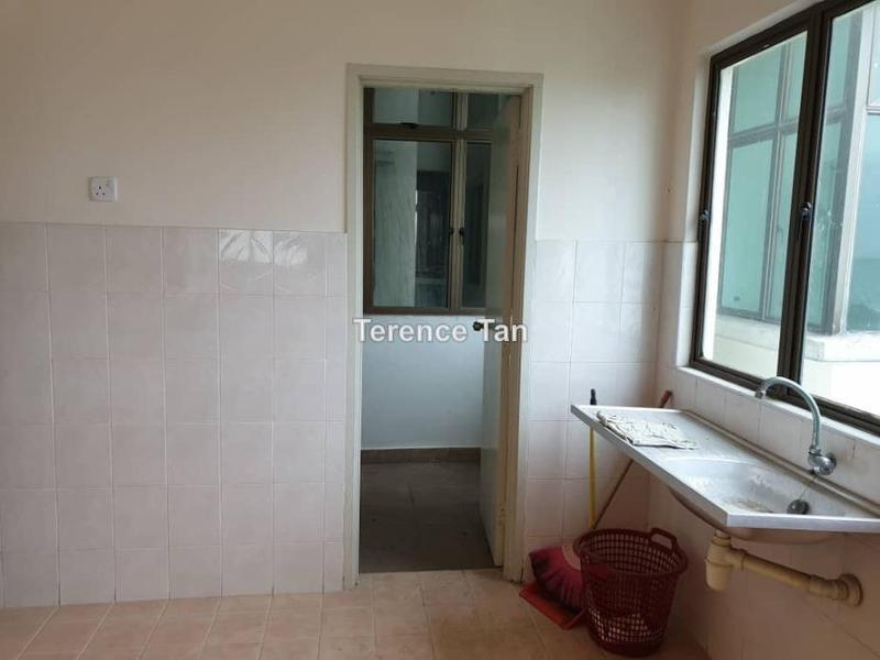 Pangsapuri untuk Dijual di Danga View Apartment oleh Terence Tan - iProperty.com.my