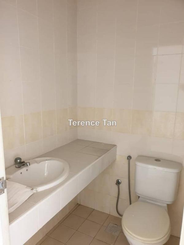 Pangsapuri untuk Dijual di Danga View Apartment oleh Terence Tan - iProperty.com.my