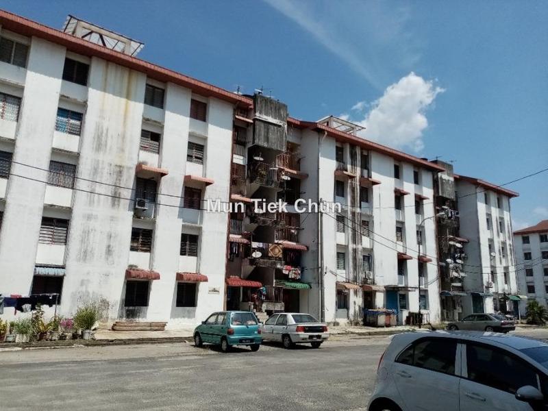 For Rent - Taman Pelangi