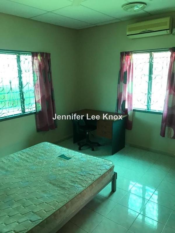 Bungalow House for Rent in Tanjung Bungah, Penang by Jennifer Lee Knox - iProperty.com.my