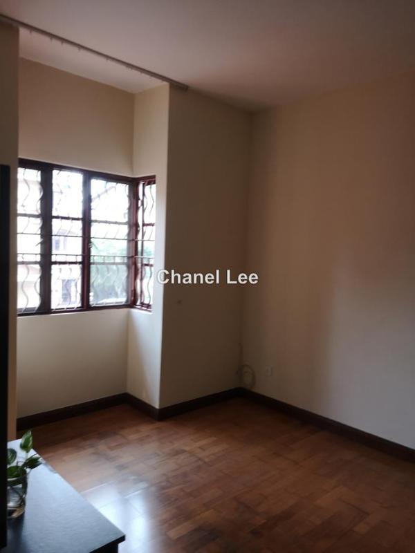 Rumah Teres 3-Tingkat untuk Dijual di Valencia, Sungai Buloh oleh Chanel Lee - iProperty.com.my