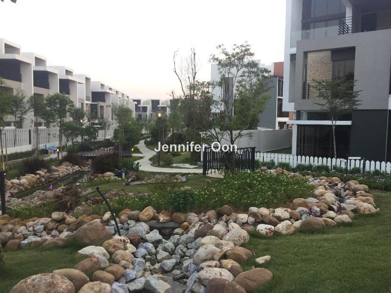 Rumah Berkembar untuk Dijual di Taman Villa Senja, Rawang oleh Jennifer Oon - iProperty.com.my