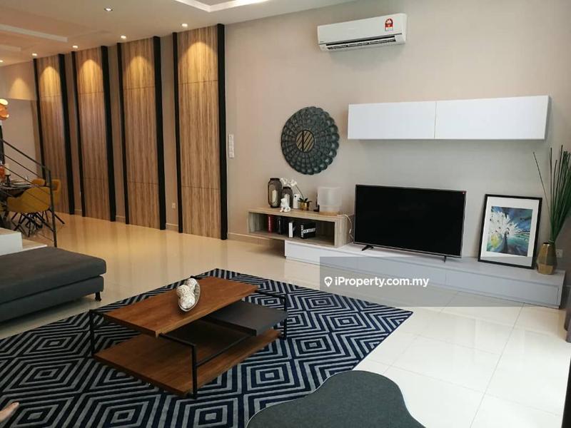 Rumah Teres 3.5-Tingkat untuk Dijual di Puchong Utama, Puchong oleh Nick Chin - iProperty.com.my