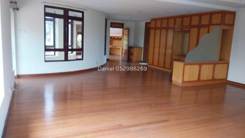 Bungalow House for Sale in Glenmarie Court, Glenmarie by Daniel - iProperty.com.my