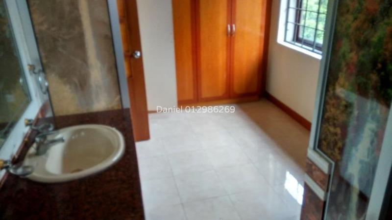 Bungalow House for Sale in Glenmarie Court, Glenmarie by Daniel - iProperty.com.my