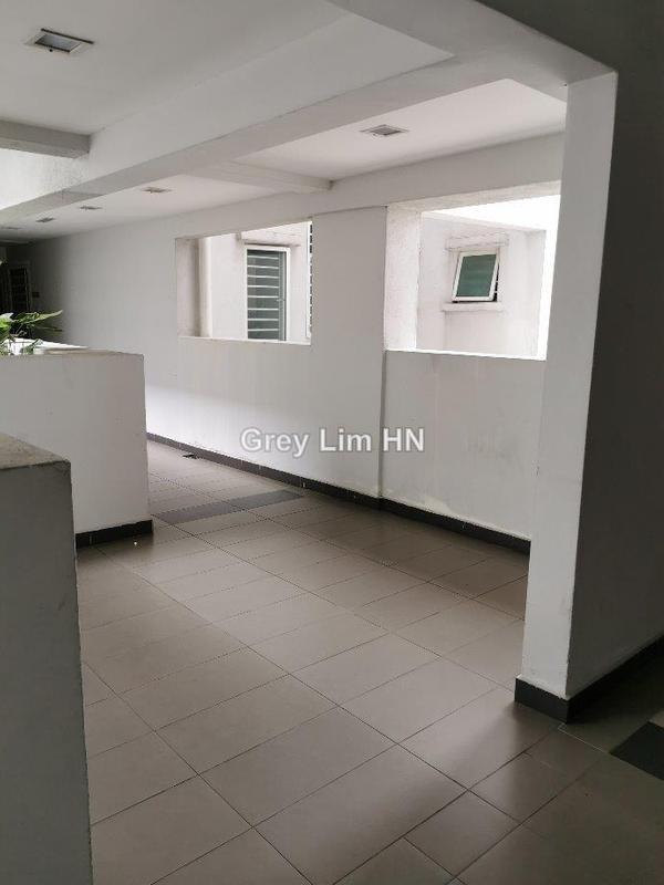 Service Residence for Sale in Tiara Mutiara / The Crown by Grey Lim - iProperty.com.my