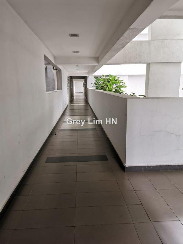 Service Residence for Sale in Tiara Mutiara / The Crown by Grey Lim - iProperty.com.my