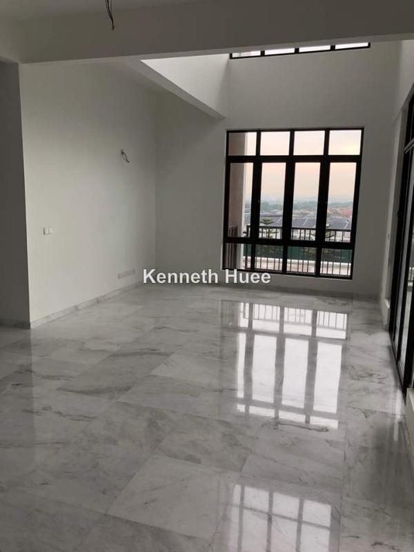 Rumah Berkembar untuk Dijual di Putra Heights, Subang Jaya oleh Kenneth Huee - iProperty.com.my
