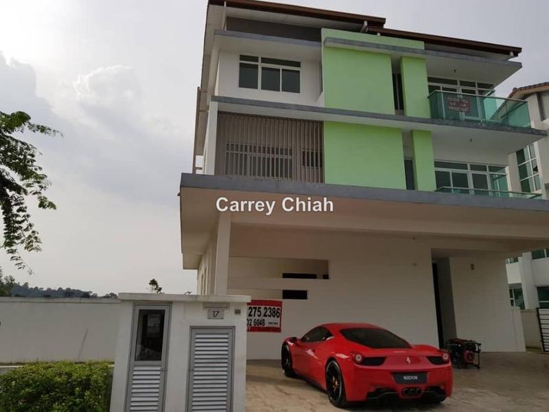 Banglo untuk Dijual di Kinrara Residence Puchong, Ambrosia, Puchong oleh Carrey Chiah - iProperty.com.my