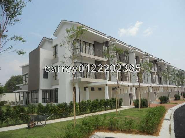 2.5-storey Terraced House for Sale in Lake Edge, Puchong by Carrey Chiah - iProperty.com.my
