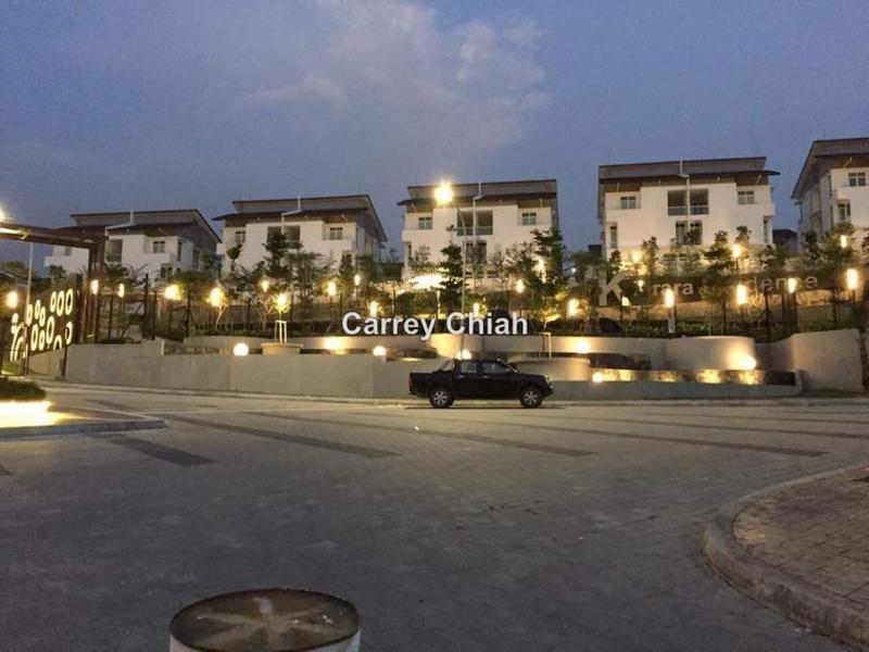 Banglo untuk Dijual di Kinrara Residence Puchong, Ambrosia, Puchong oleh Carrey Chiah - iProperty.com.my