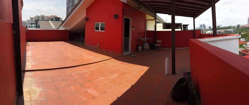 Townhouse for Sale in Kampung Sungai Kayu Ara, Petaling Jaya by Angela Cheong - iProperty.com.my