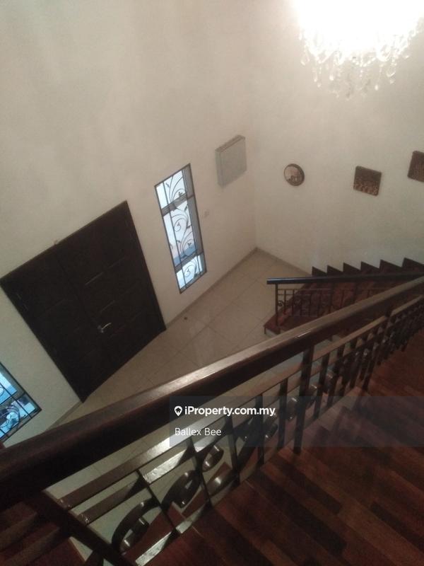 Rumah Berkembar untuk Dijual di Kemunung Utama, Shah Alam oleh Ballex Bee - iProperty.com.my