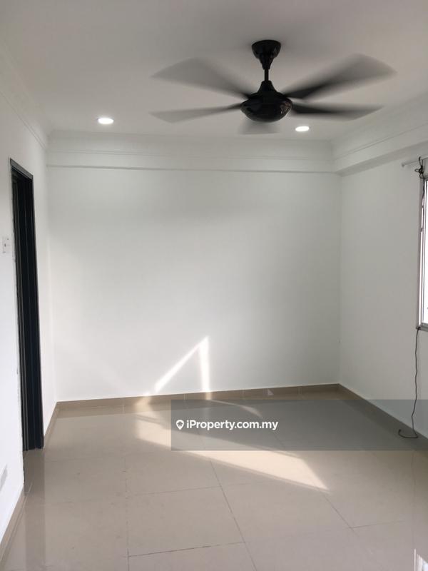 Apartment for Sale in Pangsapuri Sri Bandar by Steven Tan - iProperty.com.my