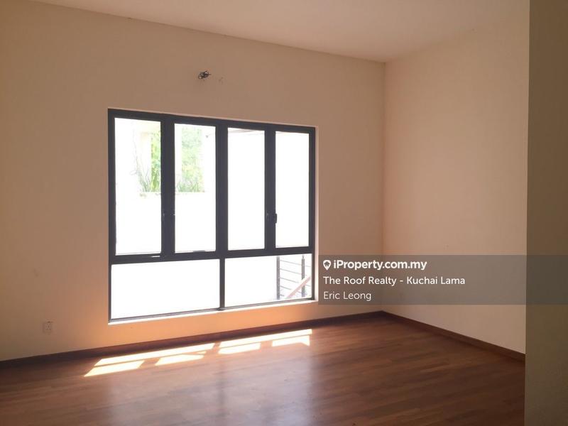 Bungalow House for Sale in Taman Bukit Melawati, Gombak by Eric Leong - iProperty.com.my