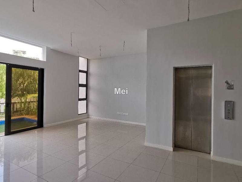 Bungalow House for Sale in Bandar Country Homes, Rawang by Mei - iProperty.com.my