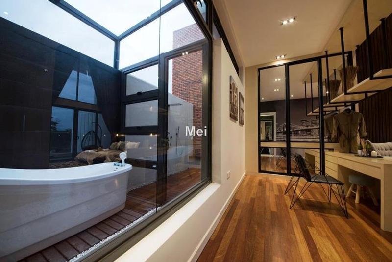 Bungalow House for Sale in Bandar Country Homes, Rawang by Mei - iProperty.com.my