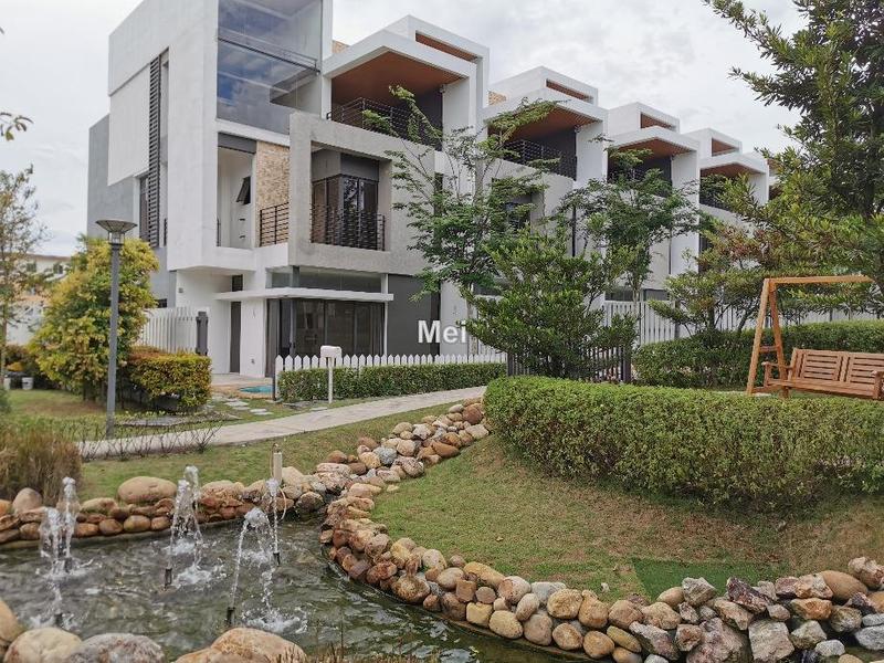 Bungalow House for Sale in Bandar Country Homes, Rawang by Mei - iProperty.com.my
