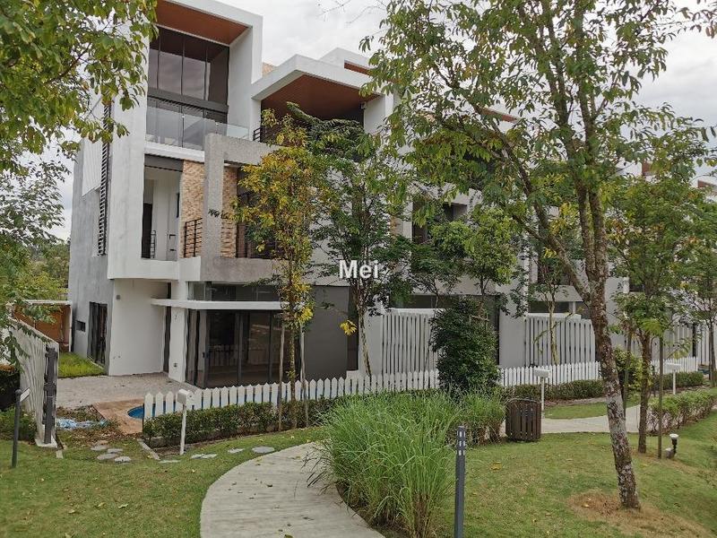 Bungalow House for Sale in Bandar Country Homes, Rawang by Mei - iProperty.com.my
