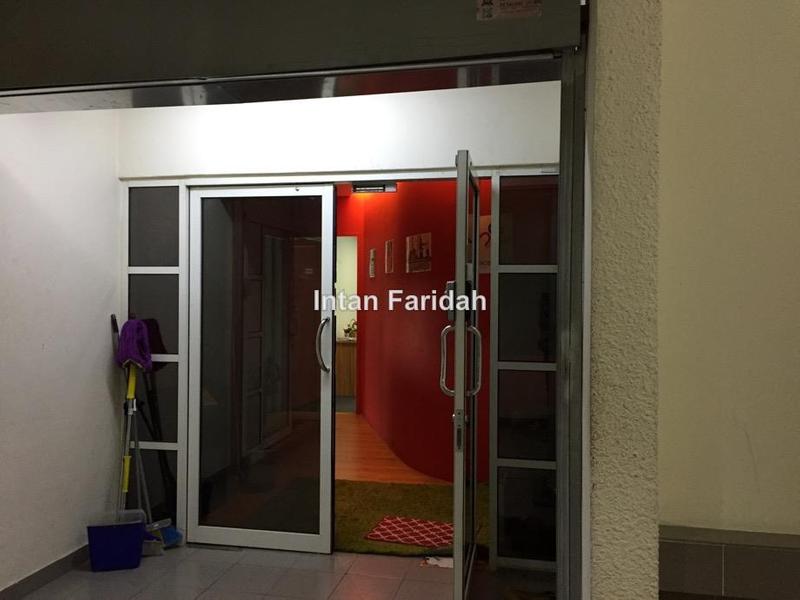 Pejabat untuk Dijual di Damansara Perdana, Damansara Perdana oleh Intan Faridah - iProperty.com.my