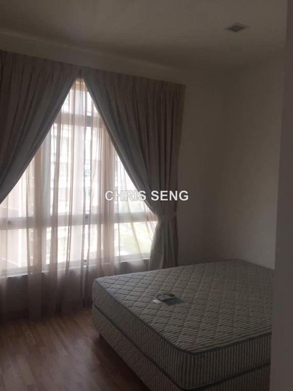 For Rent - Shaftsbury Square